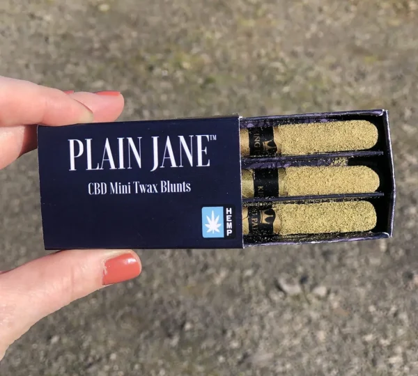 img_6420-scaled-e1610847731206__62058.1725148129 Plain Jane CBD Mini Twax Blunts